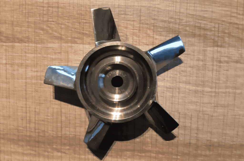 Rotor qui est passé au poli-miroir près de PAU avec PMP